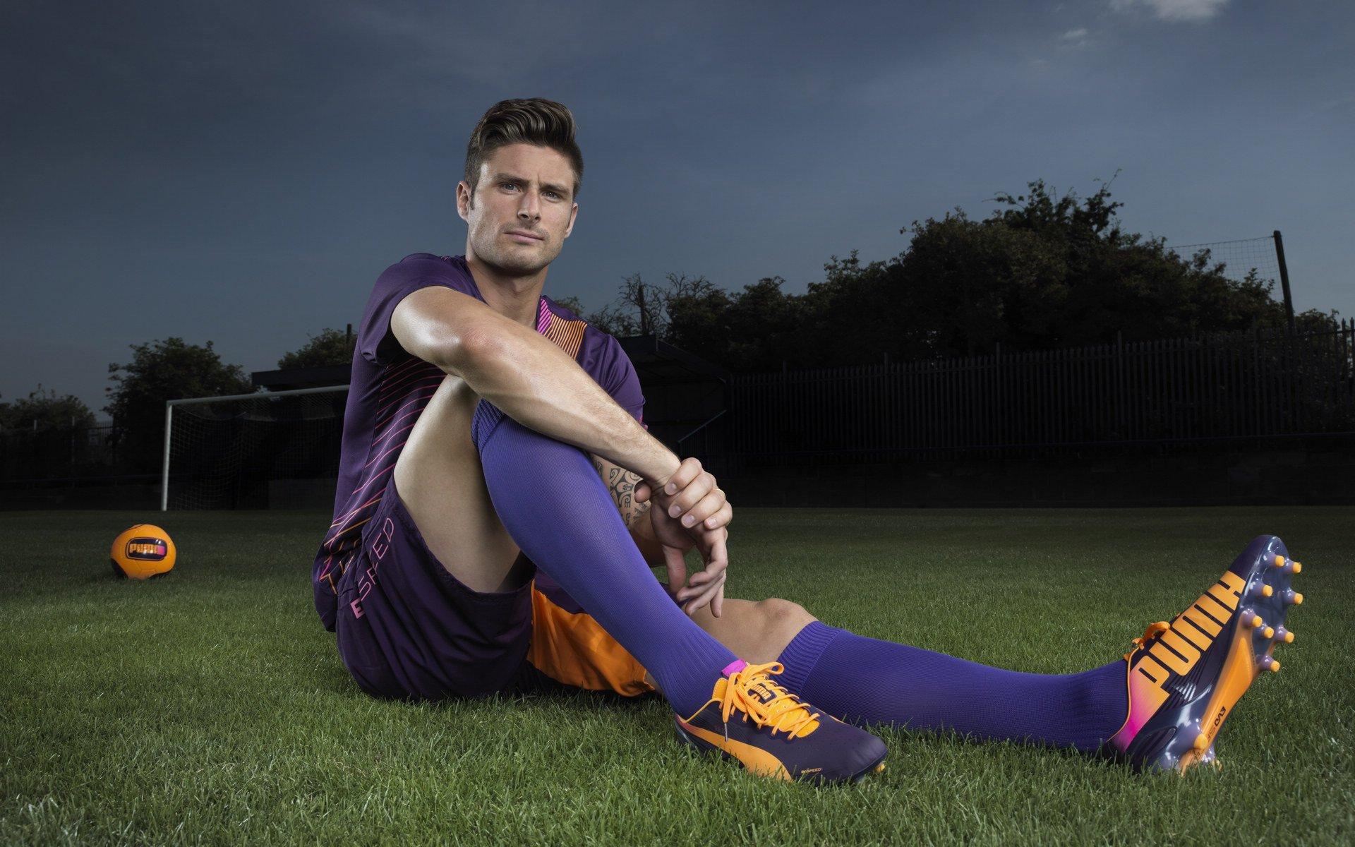 意甲飞翼东行?卢克曼据传接近加盟加拉塔萨雷,高薪诱惑与竞技抉择